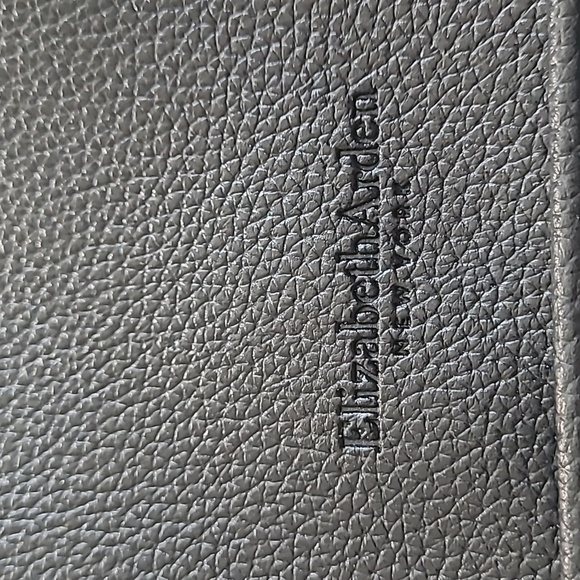 Elizabeth Arden cosmetic bag - Picture 3 of 4